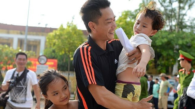 Niềm vui ngày ra tù của hơn 100 phạm nhân dịp 2/9 Ảnh 2