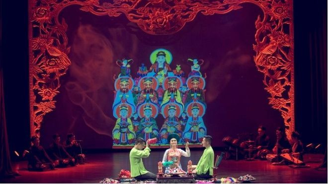 Đêm diễn Tứ Phủ: Hơn cả một tình yêu Ảnh 2