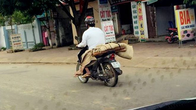 Sự thật đau lòng vụ xe máy chở xác người gây xôn xao Ảnh 2