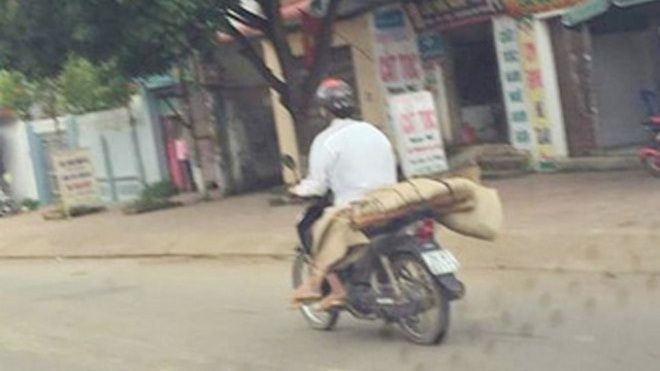 Vụ chở thi thể người phụ nữ bằng xe máy: Bệnh viện nói gì? Ảnh 2