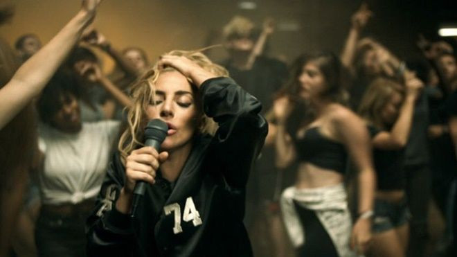 Lady Gaga đã hết ‘quái’? Bạn cần xem ngay MV này! Ảnh 2