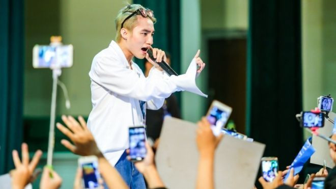 Đây chính là 'sức mạnh bầu trời' của Sơn Tùng M-TP! Ảnh 2