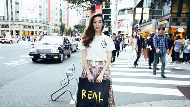 Hồ Ngọc Hà đẹp hút hồn trên đường phố Nhật Bản Ảnh 2