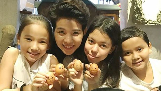 Trước khi chia tay, Chiara và team Vũ Cát Tường đã cùng nhau 'lăn lộn' như thế này! Ảnh 2