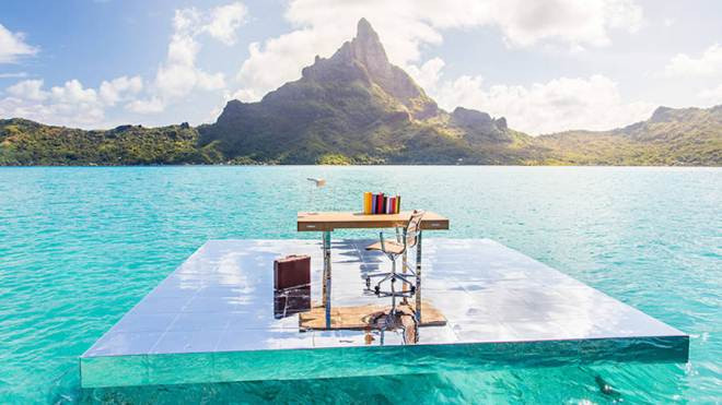 Chỉ từ một tảng băng, bạn đã có cả một căn phòng lênh đênh giữa biển Ảnh 2