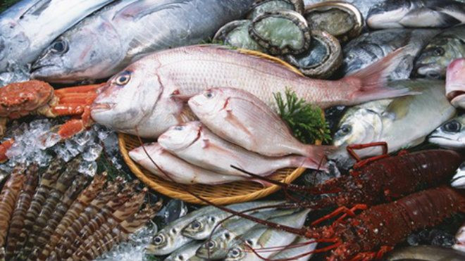 Nở rộ dịch vụ hải sản 'xách tay' Ảnh 2