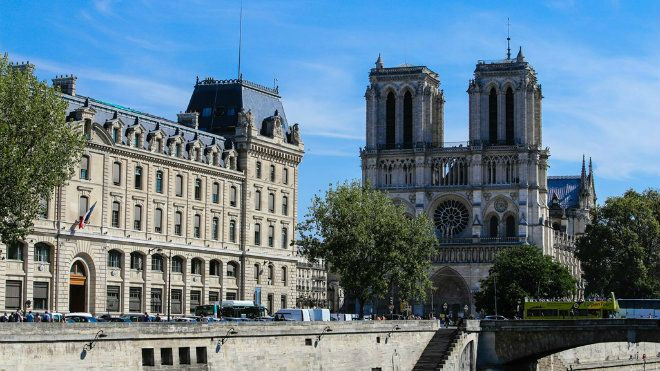 Những nhà thờ tuyệt đẹp trên đất Pháp Ảnh 2