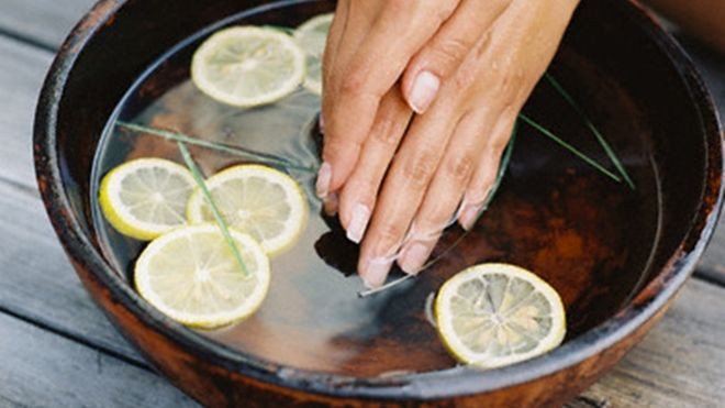 Bí quyết sở hữu đôi bàn tay mịn màng Ảnh 2