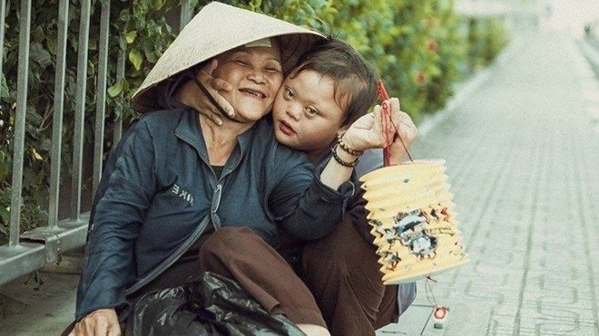 Những khoảnh khắc xúc động về người mẹ Việt Nam Ảnh 2