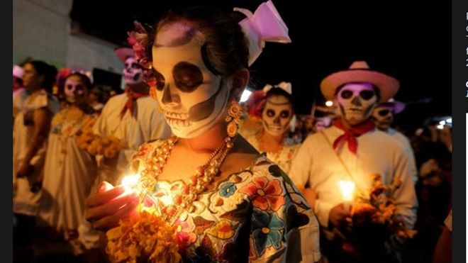 Bộ ảnh đầy ma mị trong lễ hội Ngày của người chết ở Mexico Ảnh 2