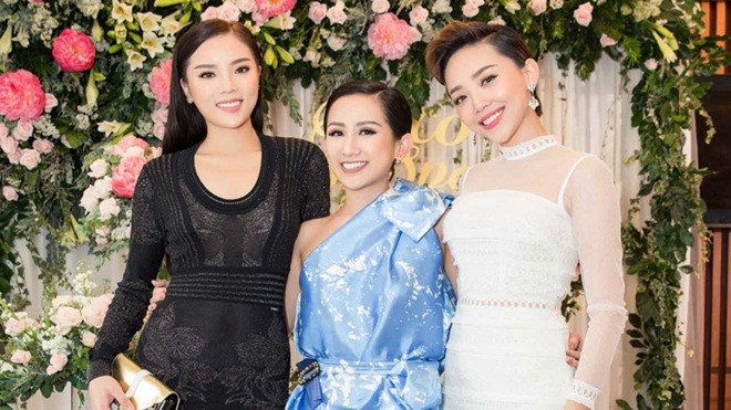 Hoa hậu Kỳ Duyên đọ dáng cùng Tóc Tiên tại sự kiện Ảnh 2