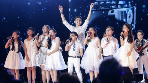 Học trò vượt đường xa, hòa giọng cùng 'thầy' Noo Phước Thịnh trong đêm Liveshow Ảnh 2