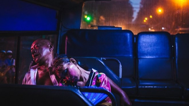 Những chuyến xe buýt tinh mơ thường nhật ở Sài Gòn Ảnh 2