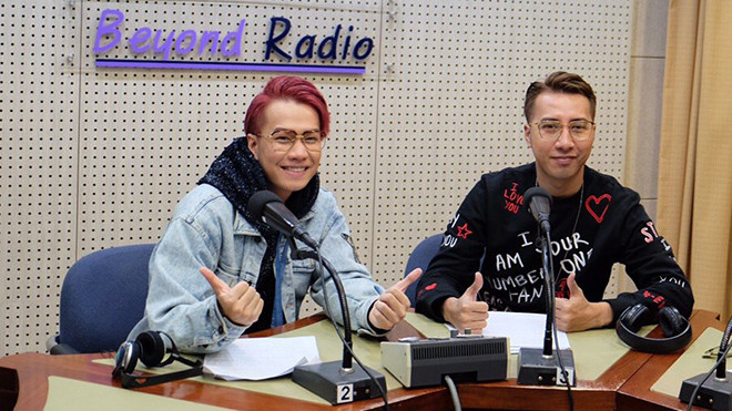 Only C và Lou Hoàng vinh dự được đài KBS Hàn Quốc mời phỏng vấn Ảnh 2