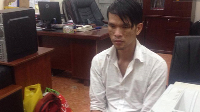 Clip: Thanh niên bạo hành bé trai Campuchia khóc lóc, hoảng loạn tại cơ quan công an Ảnh 2