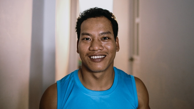 Lực sĩ khuyết tật Lê Văn Công: 'Khi ý thức được mình thiếu đôi chân thì đôi tay tôi đã mạnh mẽ lắm rồi!' Ảnh 2