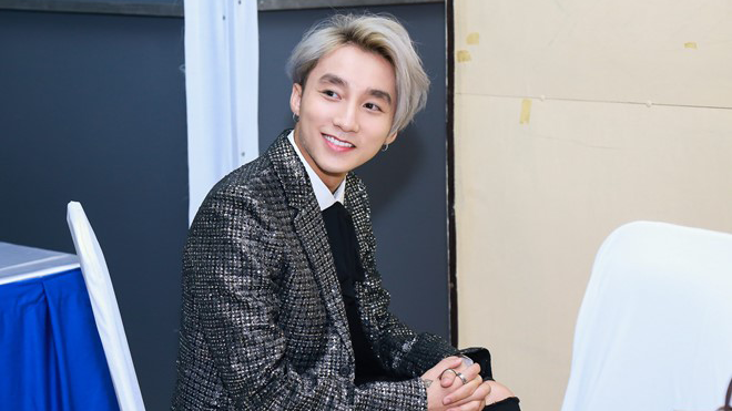 Clip: Sơn Tùng M-TP quá đáng yêu trong hậu trường Ảnh 2