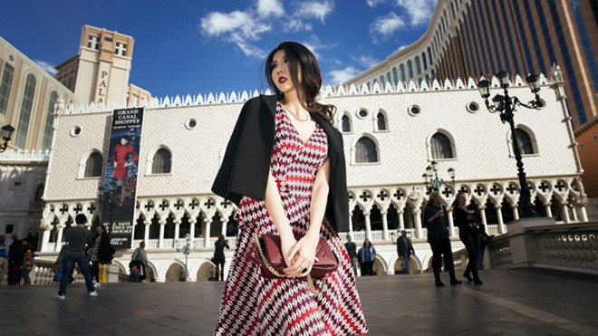 Ngọc Quyên tái xuất đầy quyến rũ với loạt thiết kế váy ngắn thời thượng Ảnh 2