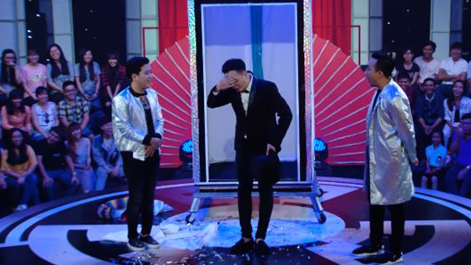 Hóa ảo thuật gia, Ngô Kiến Huy bị Trấn Thành - Trường Giang 'bóc phốt' ngay trên sóng truyền hình Ảnh 2