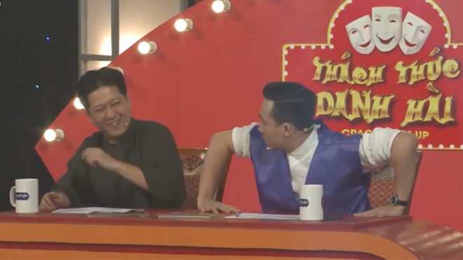 'Người ngoài hành tinh' xuất hiện khiến Trấn Thành - Trường Giang 'gục ngã', giành trọn 100 triệu? Ảnh 2