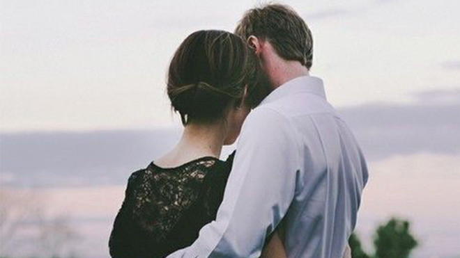 Hãy ở cạnh một người vì bạn yêu người ấy, chứ không phải vì lý do gì khác! Ảnh 2