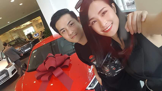 Cứ im lặng làm việc, Đông Nhi lại kết nạp siêu xe 13 tỷ vào bộ sưu tập Ảnh 2