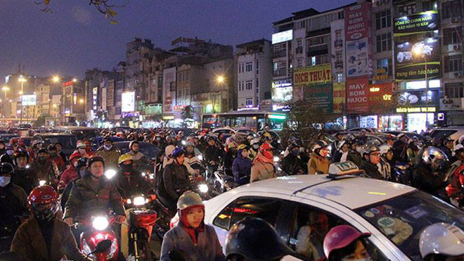 Cả Hà Nội làm việc online sẽ đỡ tắc đường Ảnh 2