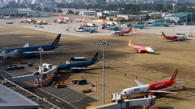 Hàng không - đường bộ 'căng như dây đàn', tàu hoả hết vé! Ảnh 2