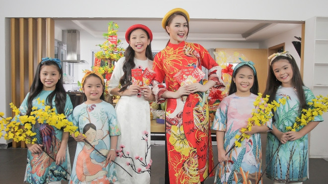 Thiều Bảo Trang xinh đẹp rạng ngời tung MV Tết cùng học trò Ảnh 2