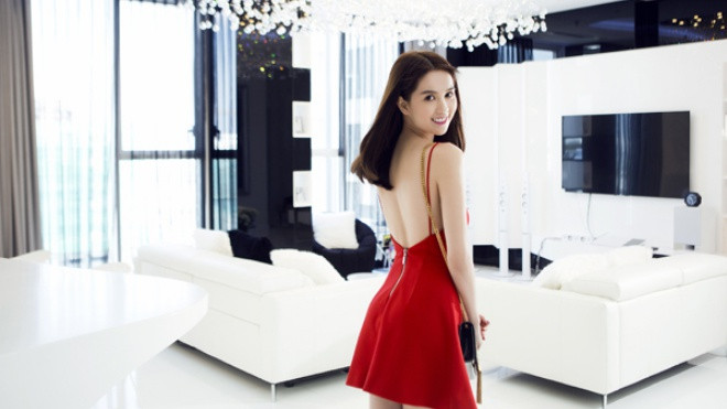 Rao bán căn hộ 20 tỷ, Ngọc Trinh theo Hoàng Kiều 'về dinh'? Ảnh 2