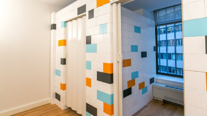 Đẳng cấp xếp hình: Xếp luôn cả căn phòng, vật dụng trong nhà Ảnh 2