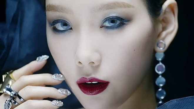 Taeyeon sang chảnh hết cỡ với kim cương, hột xoàn trong MV trở lại Ảnh 2