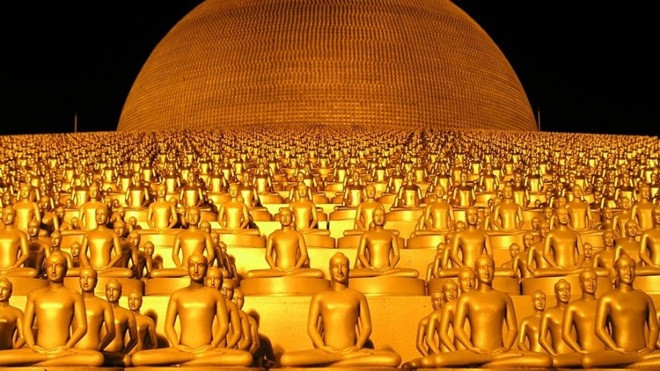 Ngôi chùa tràn ngập tượng mạ vàng của sư Thái bị truy nã Ảnh 2