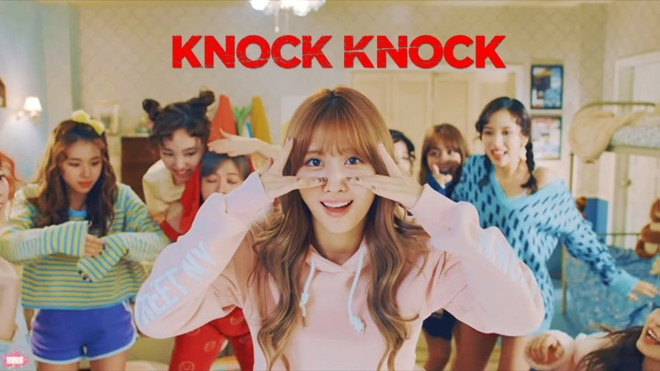 TWICE tạm all-kill với hit mới ‘Knock Knock’: Nhạc đã bớt ‘trẻ con’! Ảnh 2