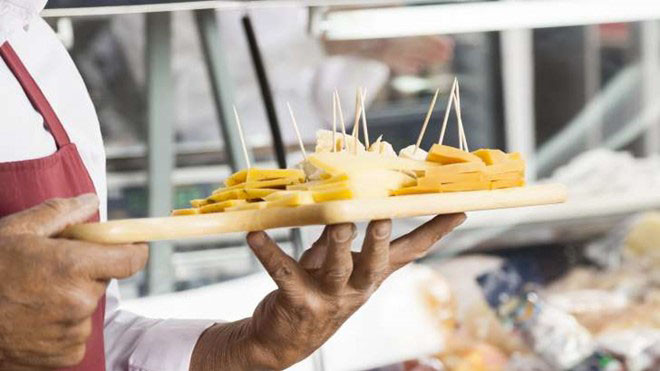 6 dấu hiệu cho thấy bạn đang sống quá tằn tiện Ảnh 2