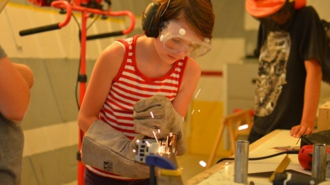 Sẽ có những ngôi trường khiến bạn chăm đi học hơn tất cả thú vui khác! Ảnh 2