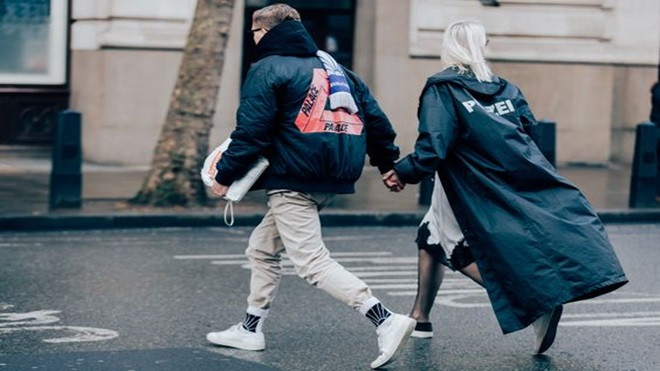 8/3 diện underground 'chất lừ' dẫn nàng đi chơi, sợ gì không thử? Ảnh 2