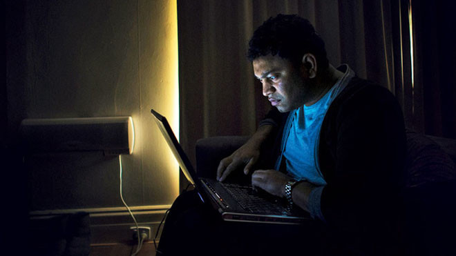 Ngủ quên trên tàu, 20 năm sau chàng doanh nhân thành đạt tìm lại cha mẹ nhờ Google Earth Ảnh 2