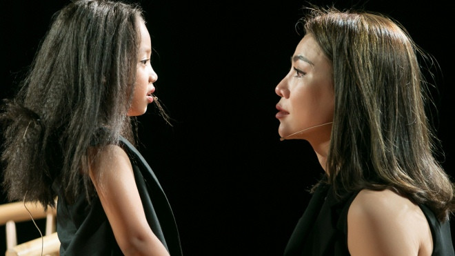 Bạn bè rơi nước mắt khi chứng kiến Trà Ngọc Hằng trở thành mẹ đơn thân Ảnh 2