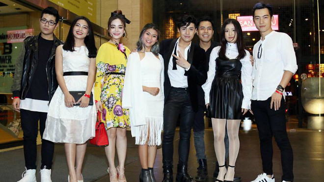 Noo Phước Thịnh lịch lãm, đưa học trò The Voice đi dự sự kiện Ảnh 2