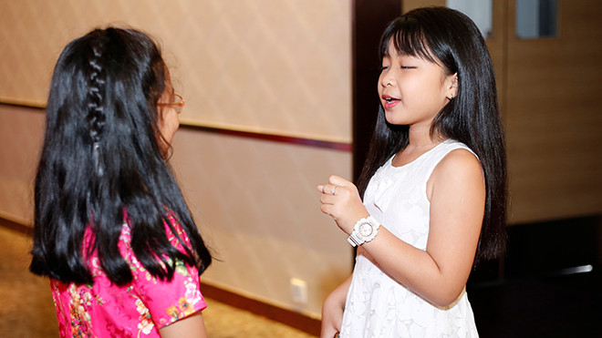 Mai Anh The Voice Kids 2016 nhiệt tình tập hát cho thí sinh vòng sơ tuyển mùa mới Ảnh 2