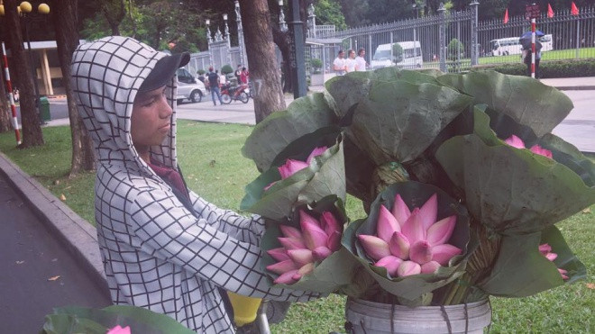 Chỉ là những câu chuyện vụn vặt thôi mà sao thấy người Sài Gòn dễ thương quá chừng! Ảnh 2