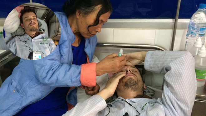 Uống phải rượu giả, chàng rể người nước ngoài có nguy cơ bị mù mắt Ảnh 2