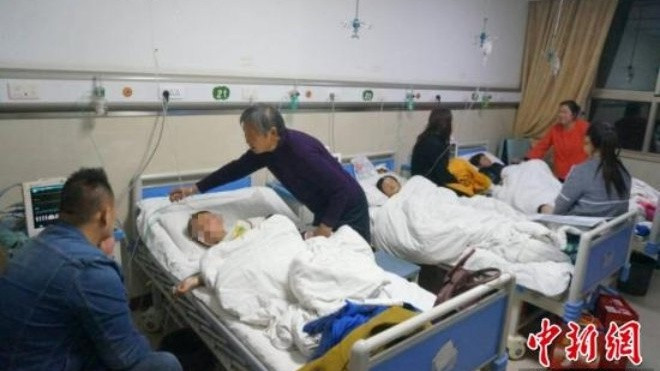 Giẫm đạp khi đi vệ sinh, hàng chục học sinh Trung Quốc thương vong Ảnh 2