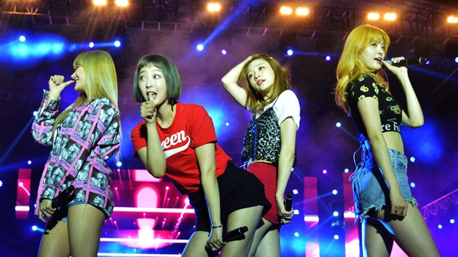 ‘Rút quân’ nhanh như gió, EXID khiến fan bấn loạn khi hé lộ album mới ở sân bay Ảnh 2