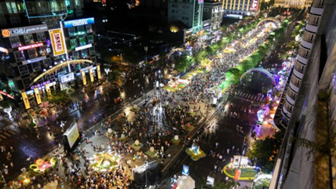 Khu đi bộ ở trung tâm Sài Gòn bị cho 'rối loạn thành phố' Ảnh 2