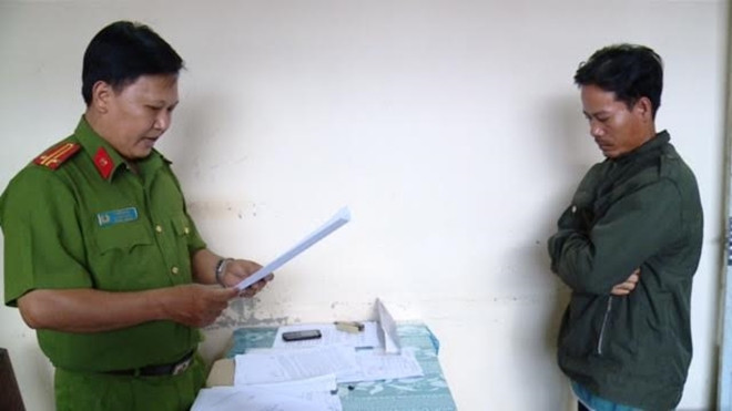 Vụ bé gái 10 tuổi bị xâm hại đến mang thai: Nghi phạm uống thuốc trừ sâu Ảnh 2