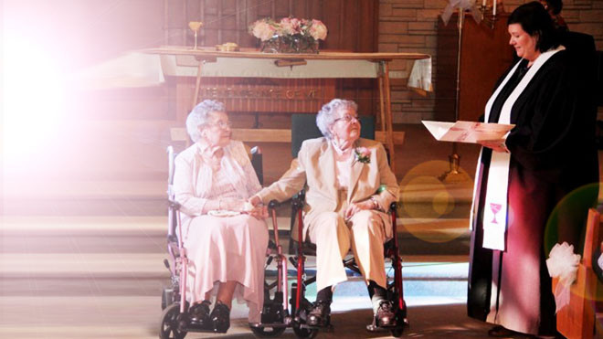 Bạn sẽ tin 'Tình yêu chắc chắn là điều kì diệu nhất' khi xem xong 12 bức ảnh này Ảnh 2