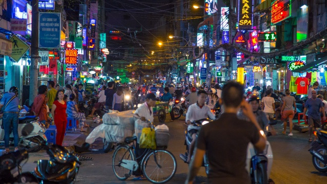 ‘Bốn miễn phí‘ và ‘bốn không‘ ở phố Tây Ảnh 2