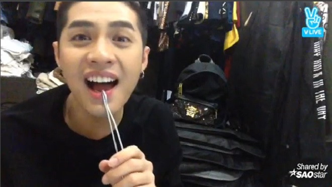 Clip: Noo Phước Thịnh lại gây sốt khi cover quá ngọt ngào 'Tình thôi xót xa' Ảnh 2